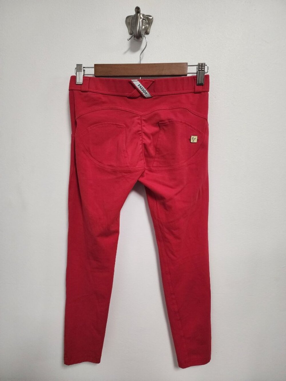 Freddy WRUP red core mid rise ankle pants S/4 - Picture 3 of 6